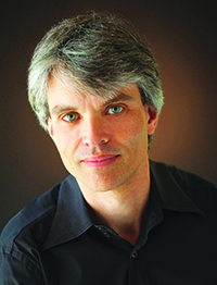 photo of piano soloist Markus Pawlik